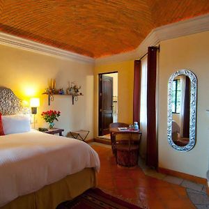 Antigua Capilla Bed And Breakfast